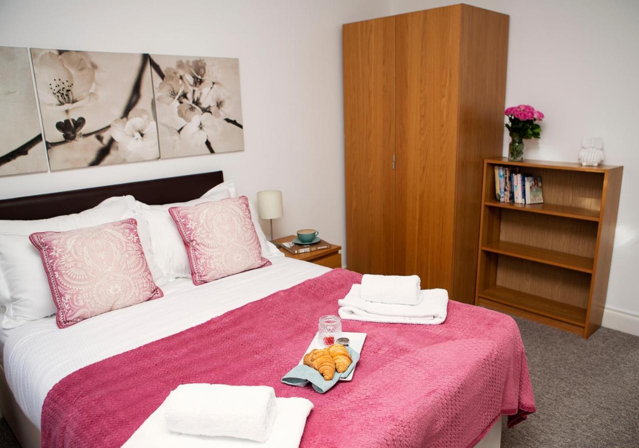 Apt 2, Trafalgar Square 2Nd Floor By Indigo Flats London Kültér fotó